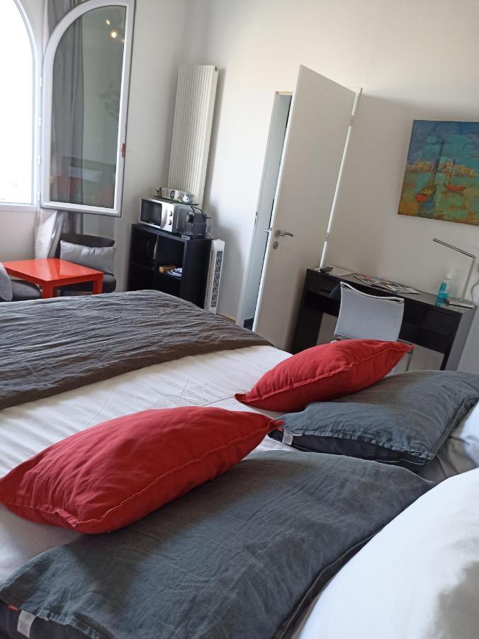 Chambres D'Hotes La Pastourelle Royan Centre Екстериор снимка